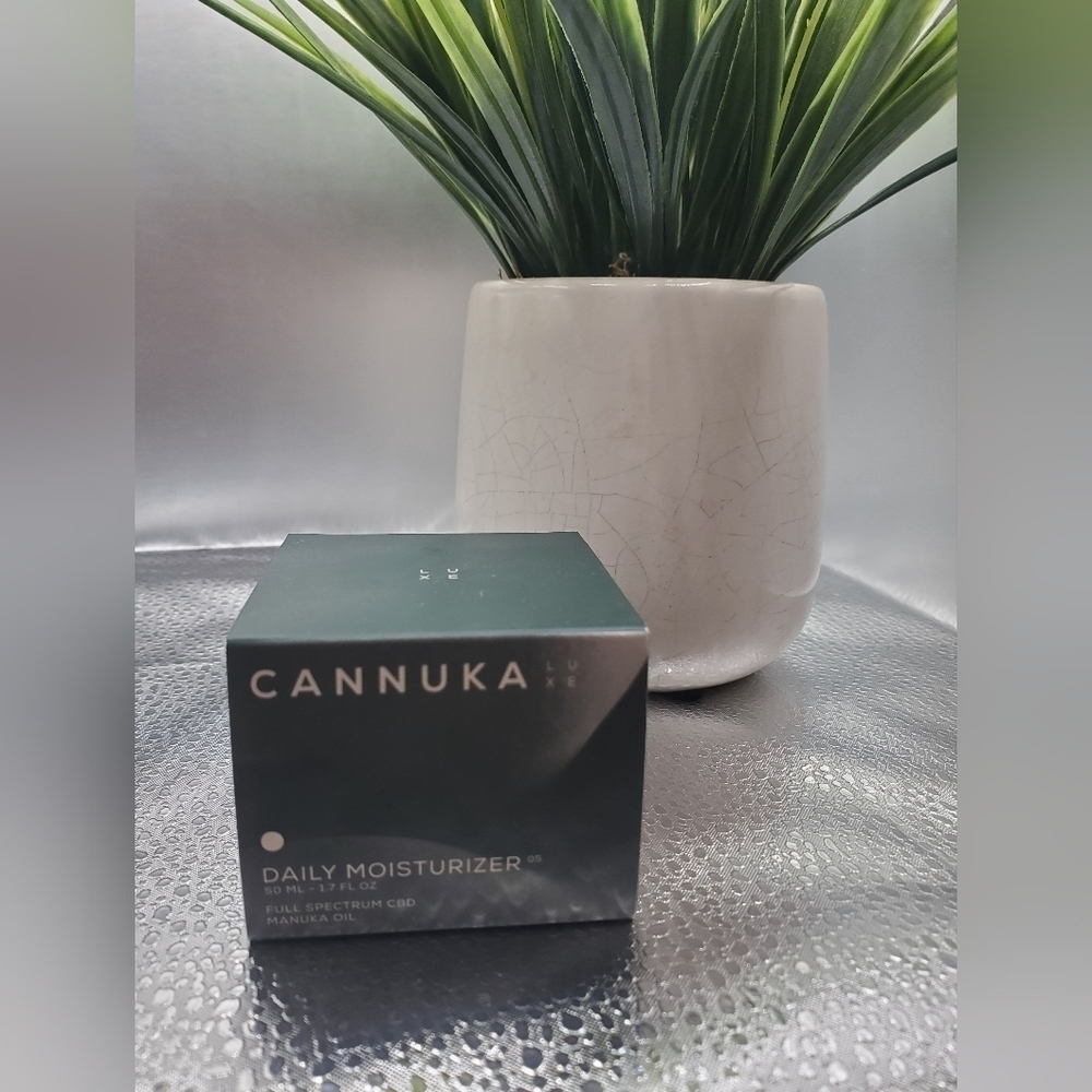 Cannuka Cannaluxe Manuka Honey Daily Moisturizer All Natural RT$72 Rare